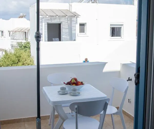 Naxian Place בית נופש