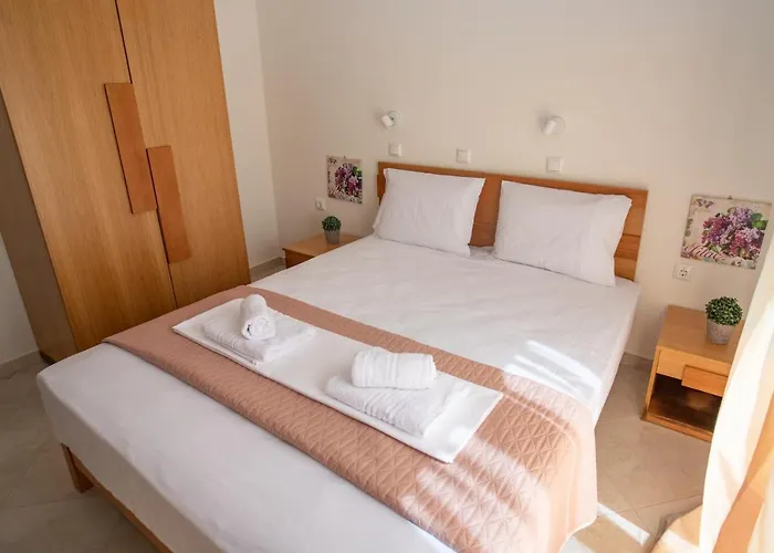 Naxian Place * Agios Prokopios (Naxos)